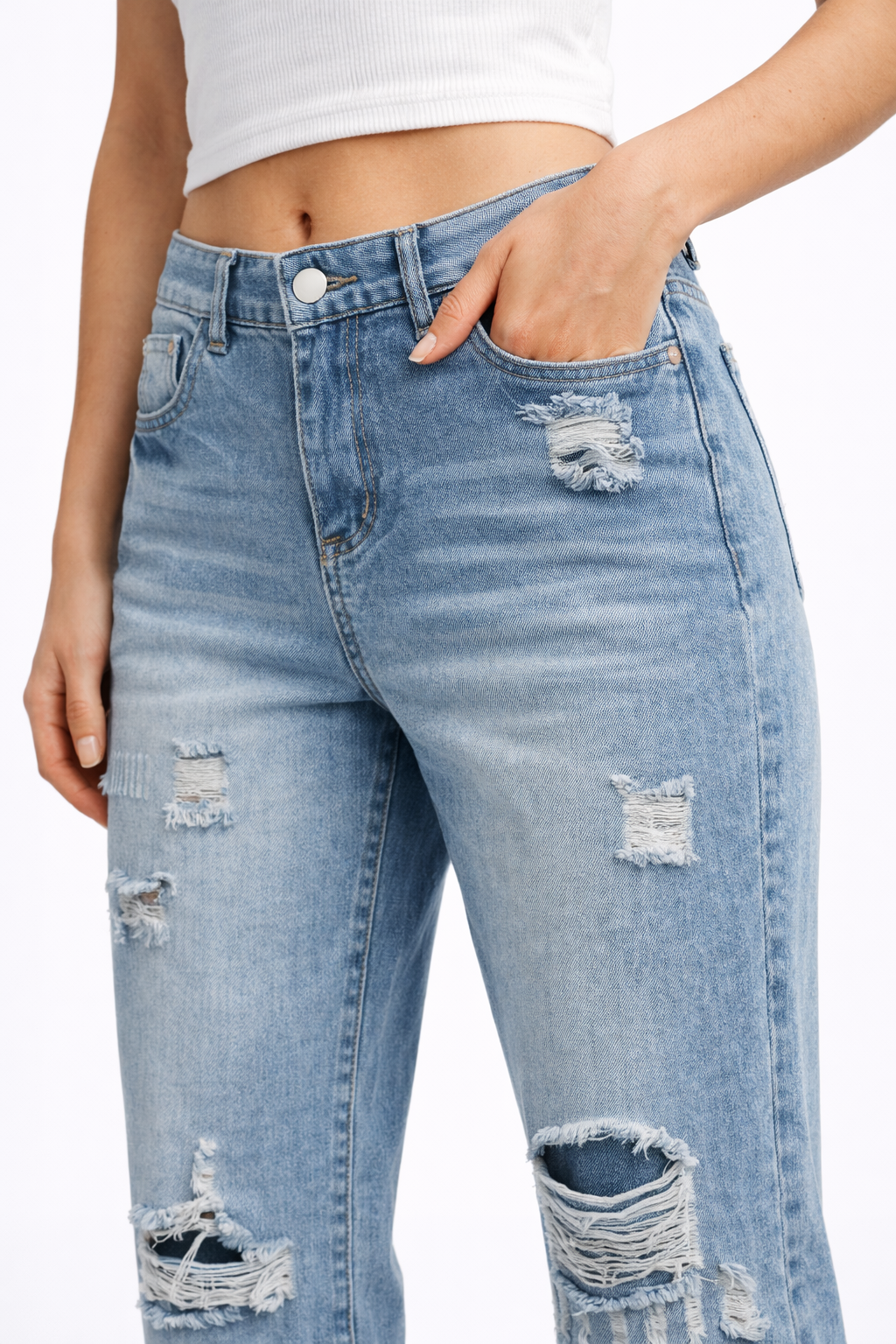 HC London Women High-Rise Light Wash Distressed Denim Straight Fit Jeans