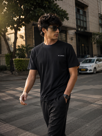 HC London Minimalist Signature Tee – Black